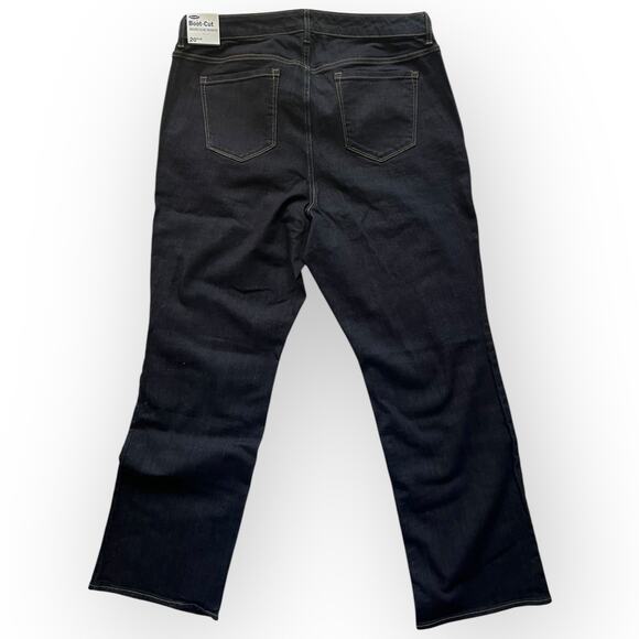 Old Navy Women's Dark Wash Secret-Slim Pockets Bootcut Jeans Size 20 Plus - NWT - Picture 2 of 12